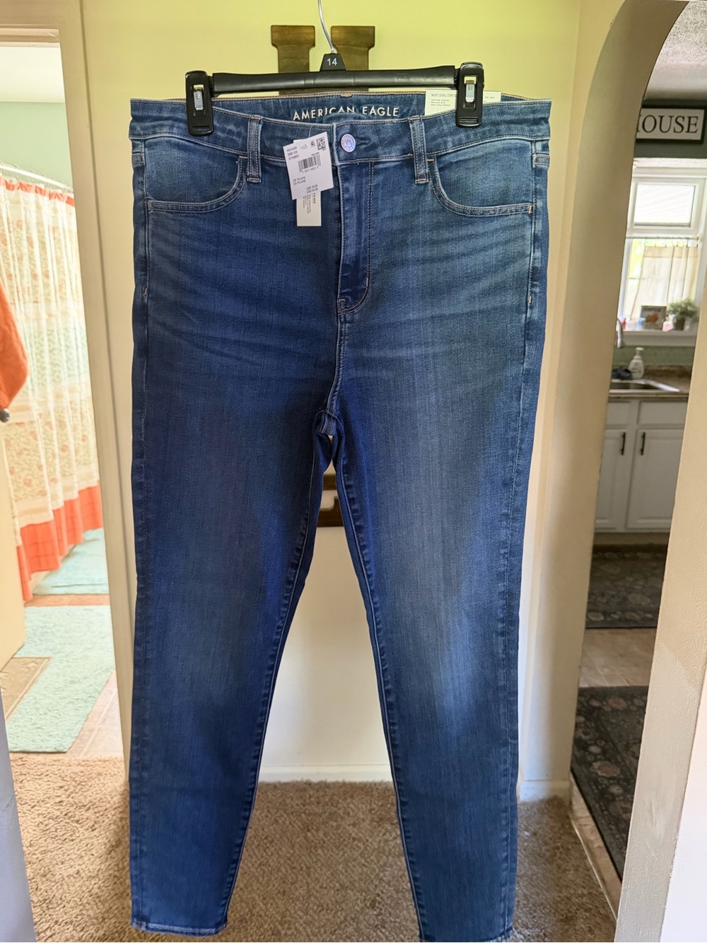 American Eagle High Rise Jegging 16 long